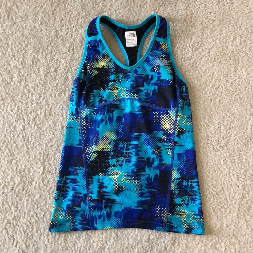 North Face tank, like new, size sm